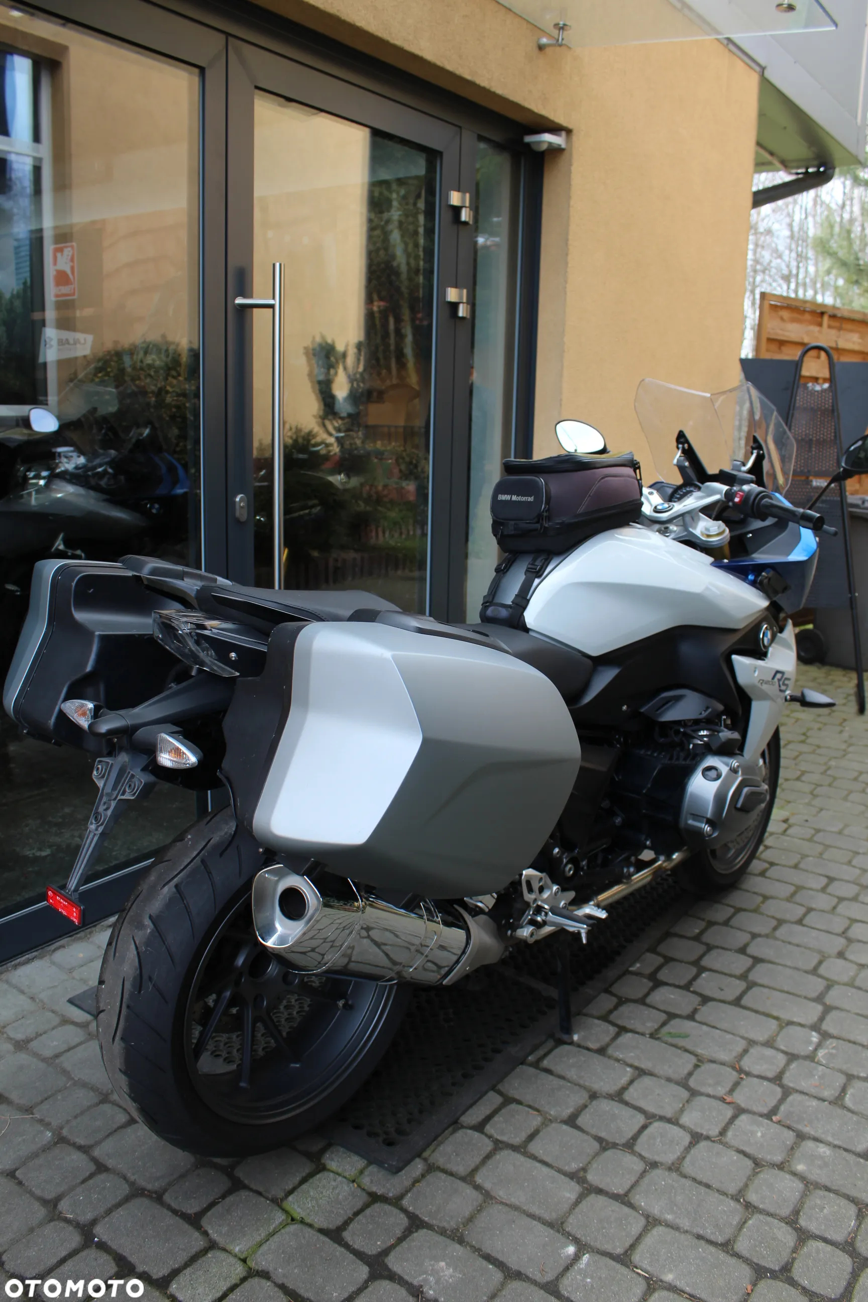 BMW R - 8