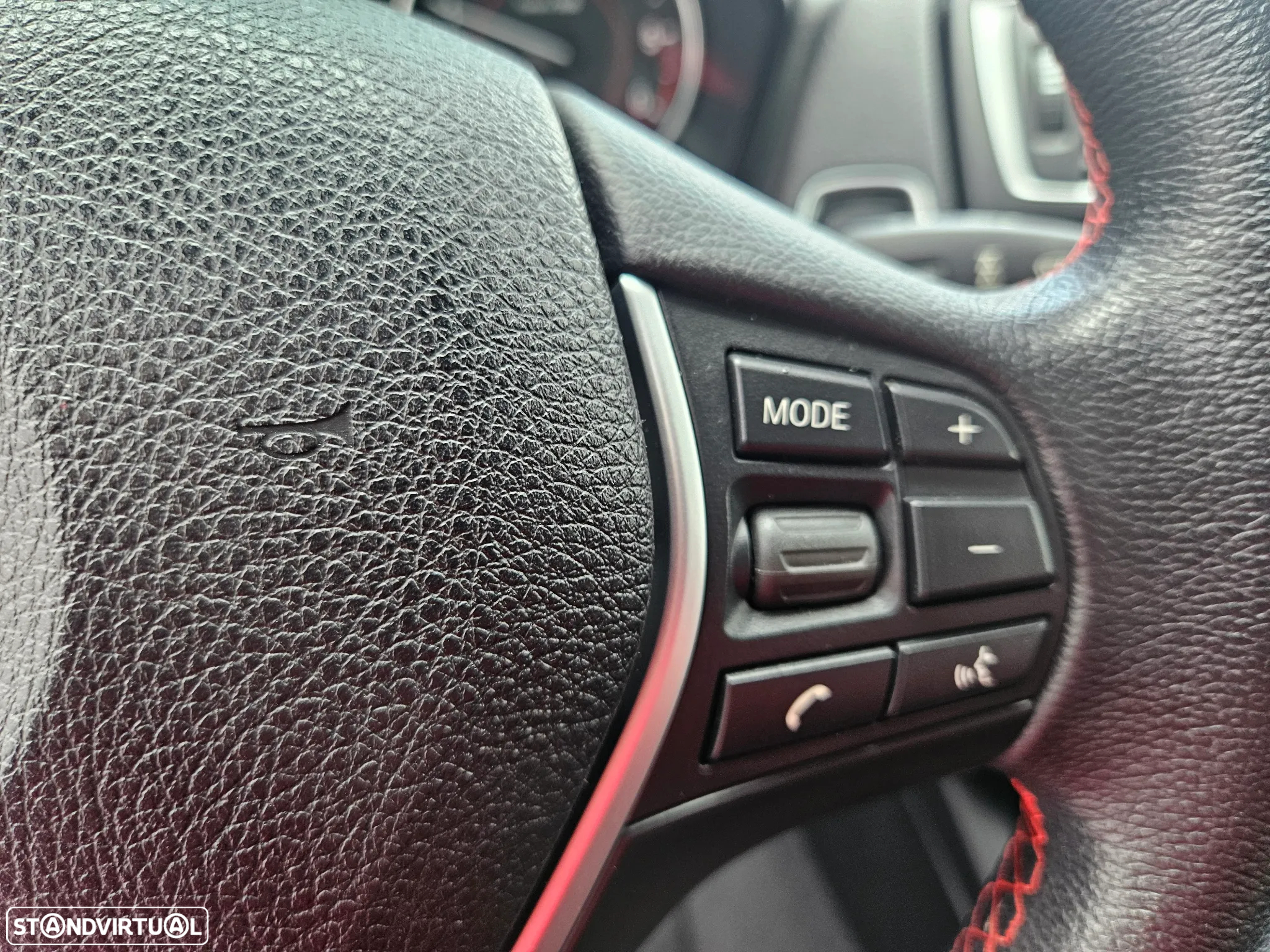 BMW 116 d Line Sport Shadow Auto - 32