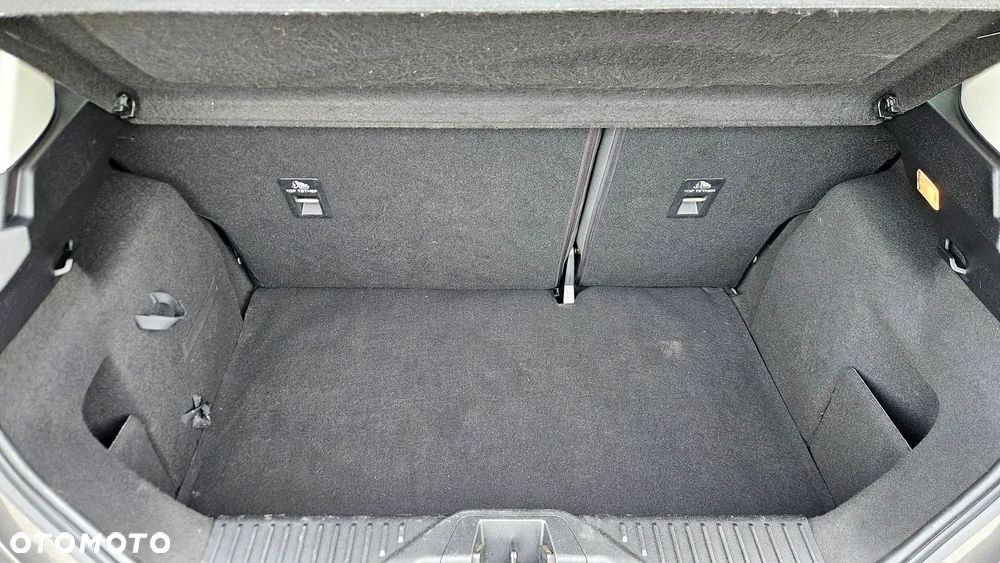 Ford Fiesta 1.1 S&S TITANIUM - 15