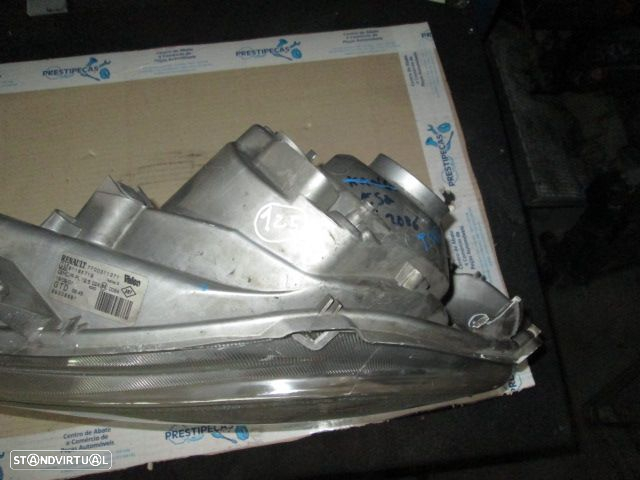 Farol 7700311371 RENAULT TRAFIC 2006 ESQ H4 VALEO NISSAN PRIMASTAR 2006 1.9DCI 100CV 5P BRANCO ESQ H4 VALEO RENAULT TRAFIC 2005 1.9DCI 80CV 5P BRANCO ESQ H4 VALEO - 2