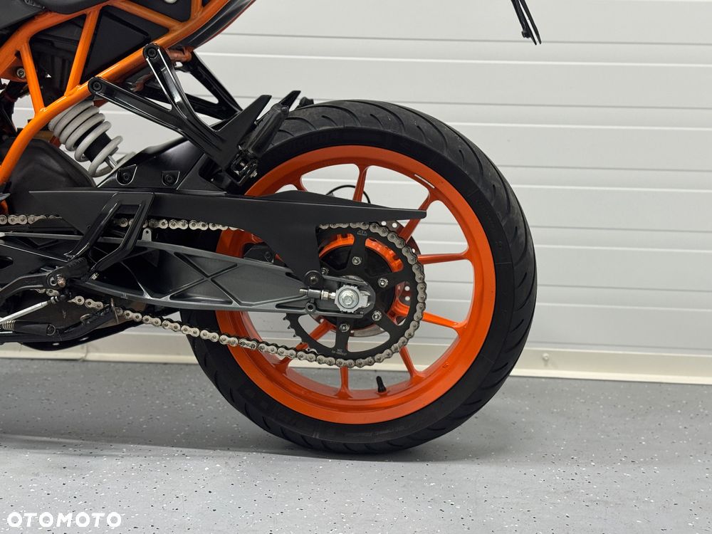 KTM RC 125 - 17