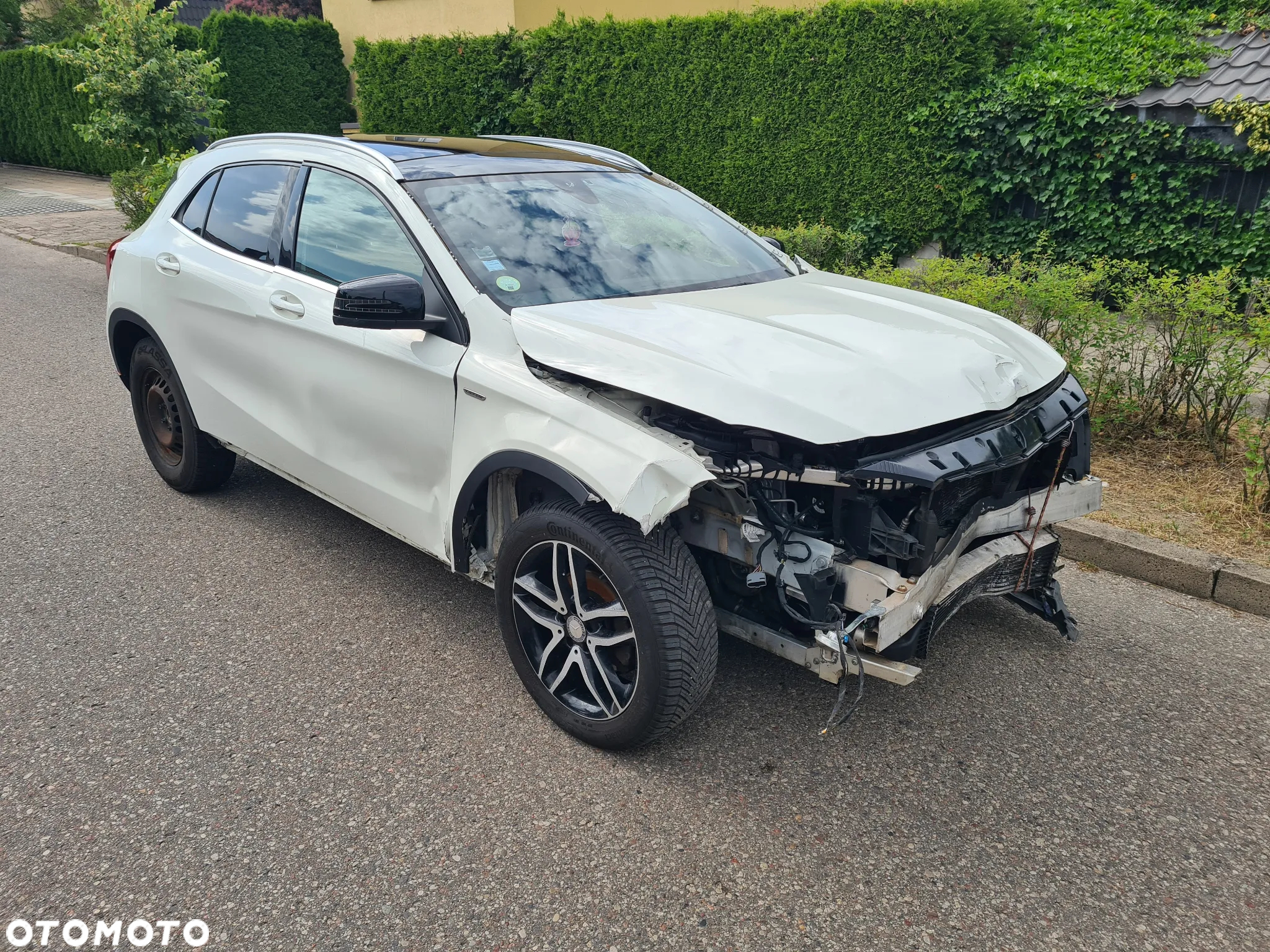 Mercedes-Benz GLA 200 d 7G-DCT Activity Edition - 4