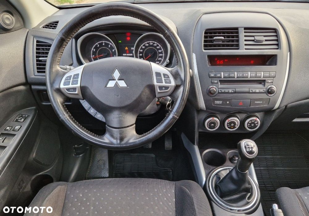 Mitsubishi ASX - 25
