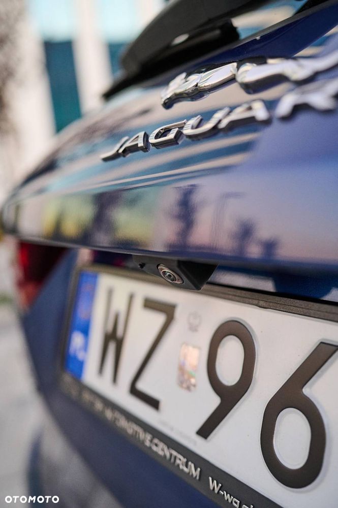 Jaguar F-Pace - 14