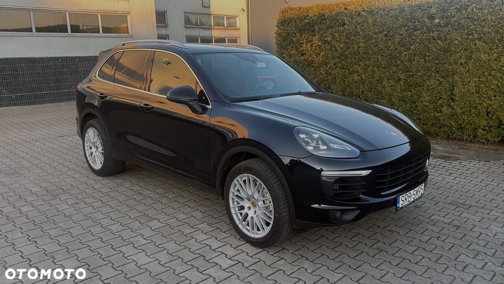 Porsche Cayenne S - 36