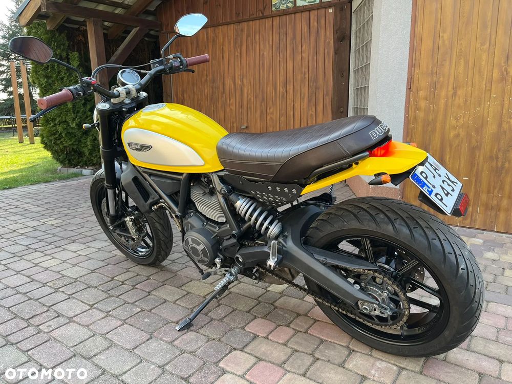 Ducati Scrambler - 14