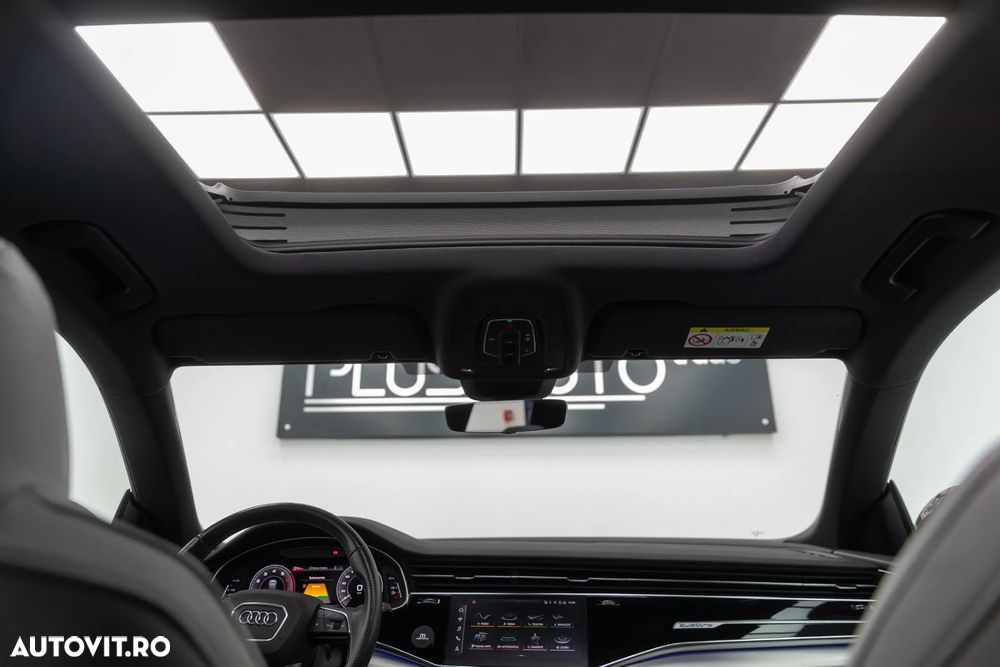 Audi Q8 55 TFSIe quattro tiptronic - 25