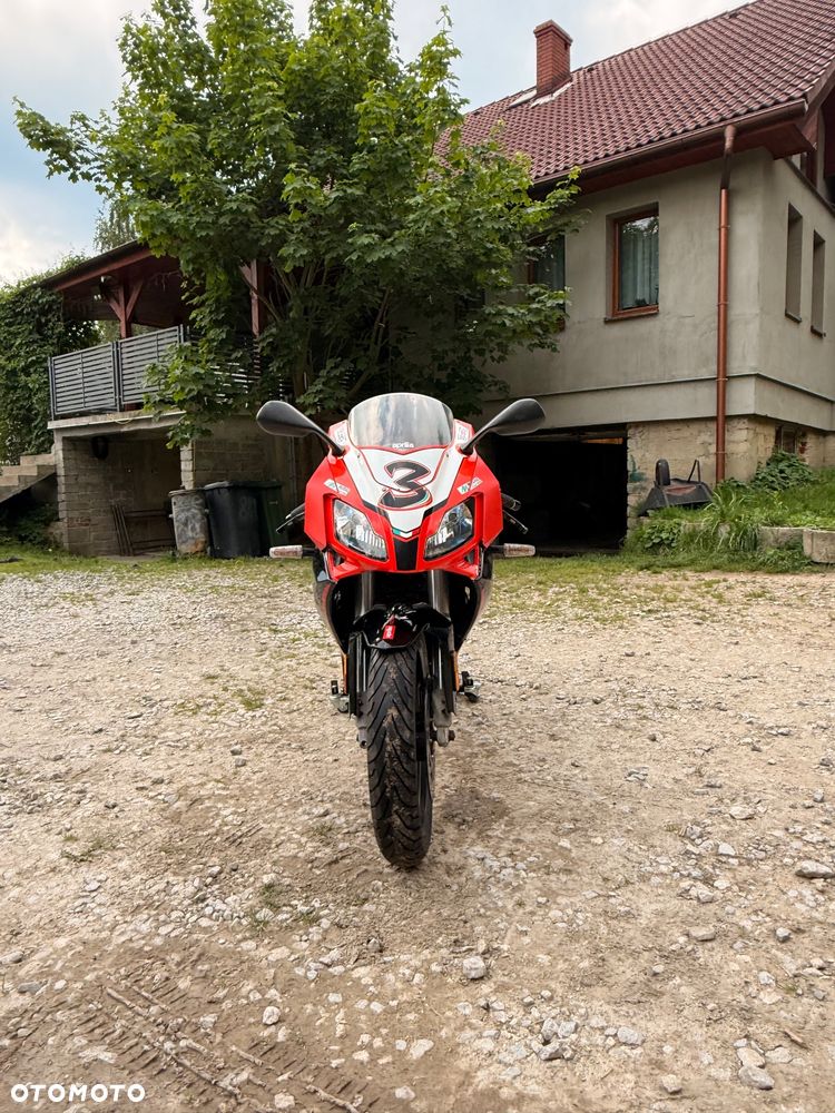 Aprilia RS - 2