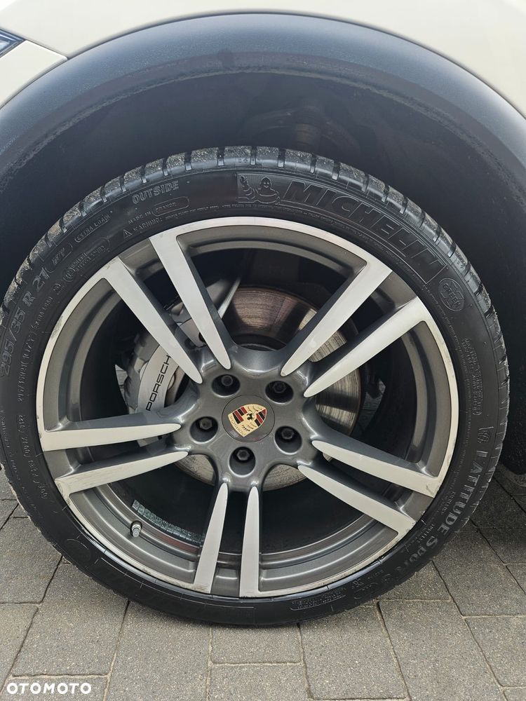 Porsche Cayenne S - 12
