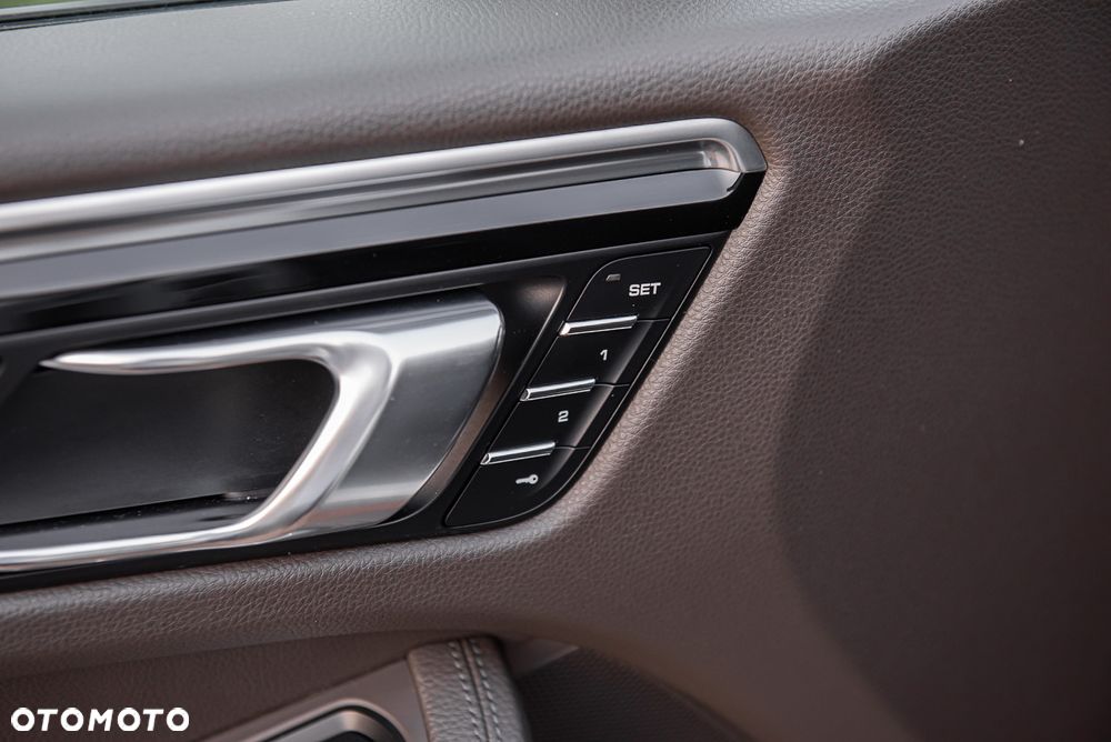 Porsche Macan PDK - 26