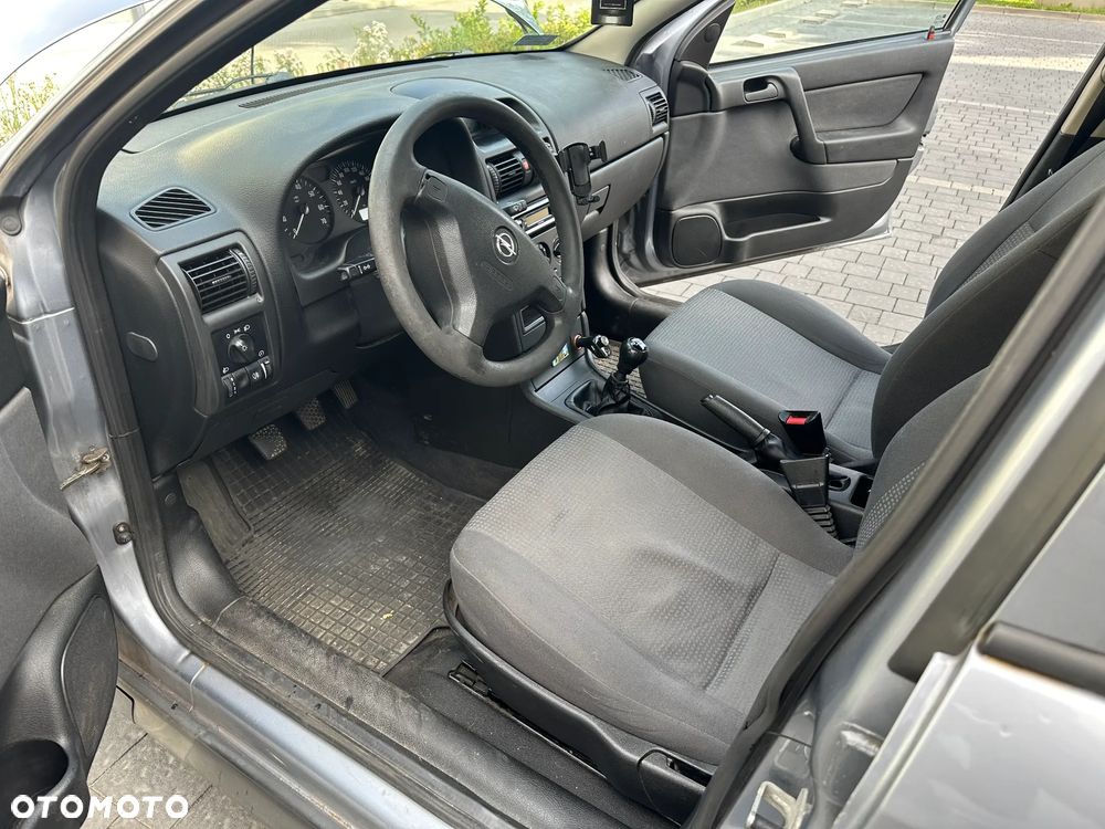 Opel Astra - 6