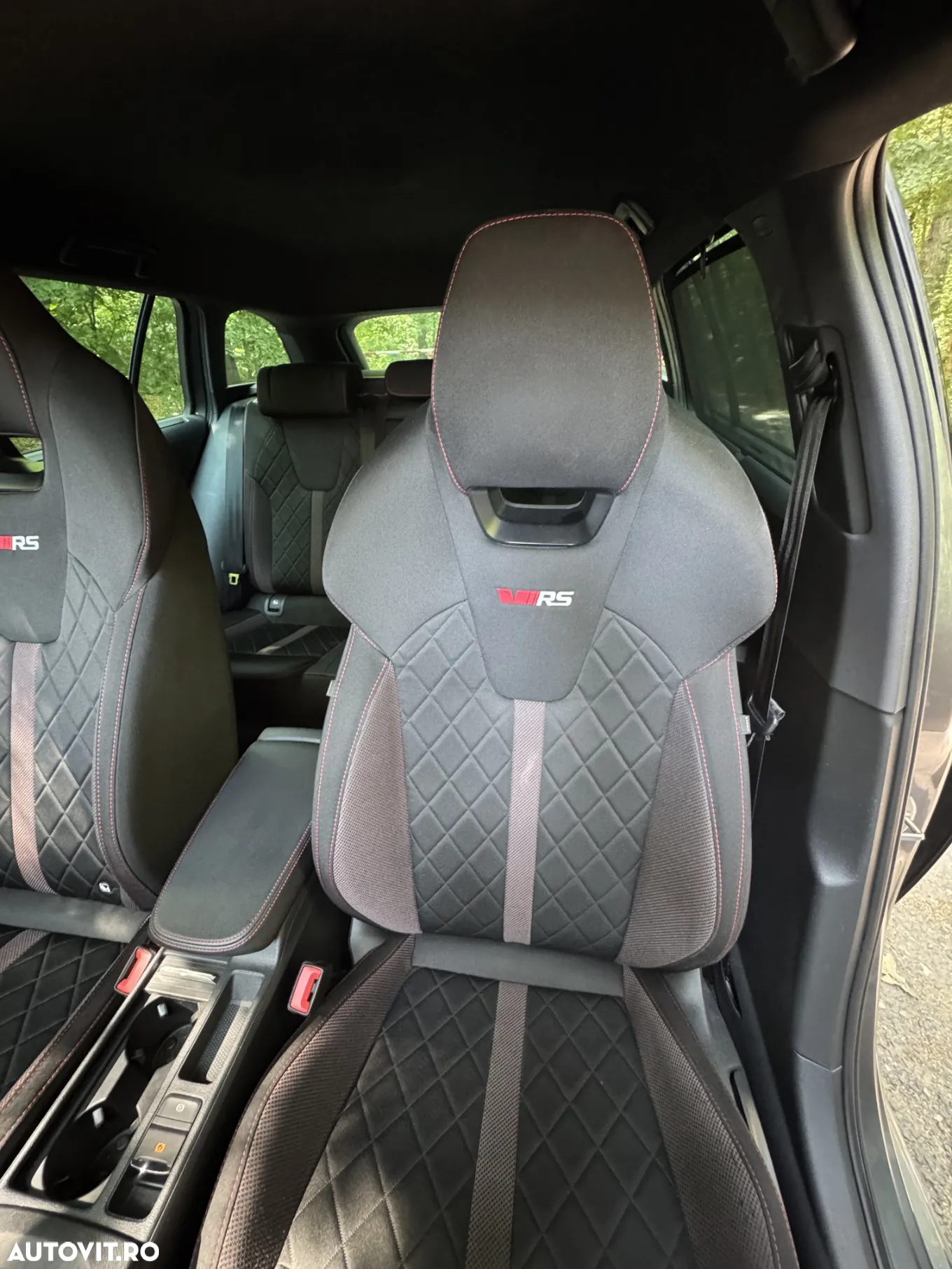 Skoda Octavia Combi 2.0 TSI DSG RS - 15