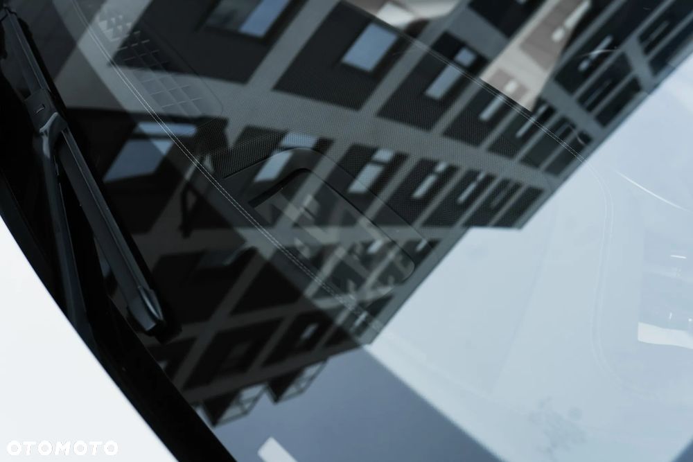 Mercedes-Benz Klasa E 400 4Matic 9G-TRONIC AMG Line - 18