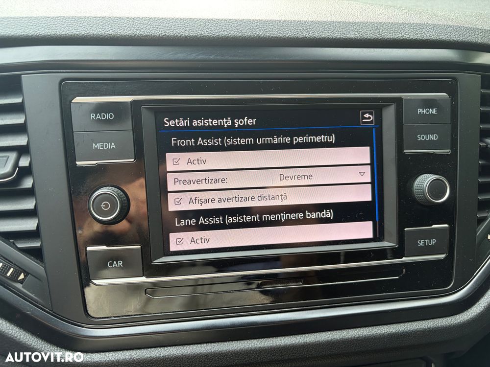 Volkswagen T-Roc 1.6 TDI Base - 12