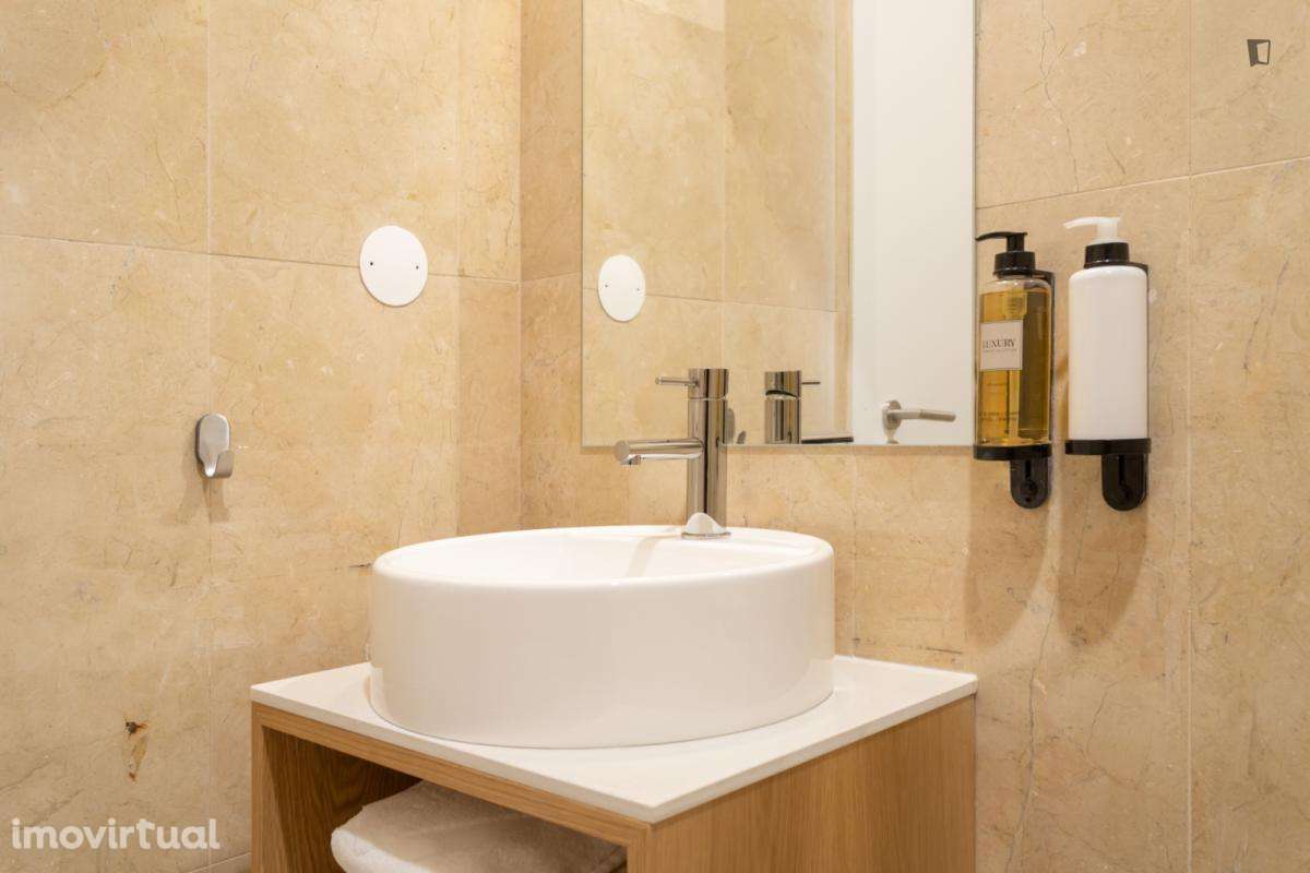 Estúdio - localizado em Santos Lisbon - Grande imagem: 5/14