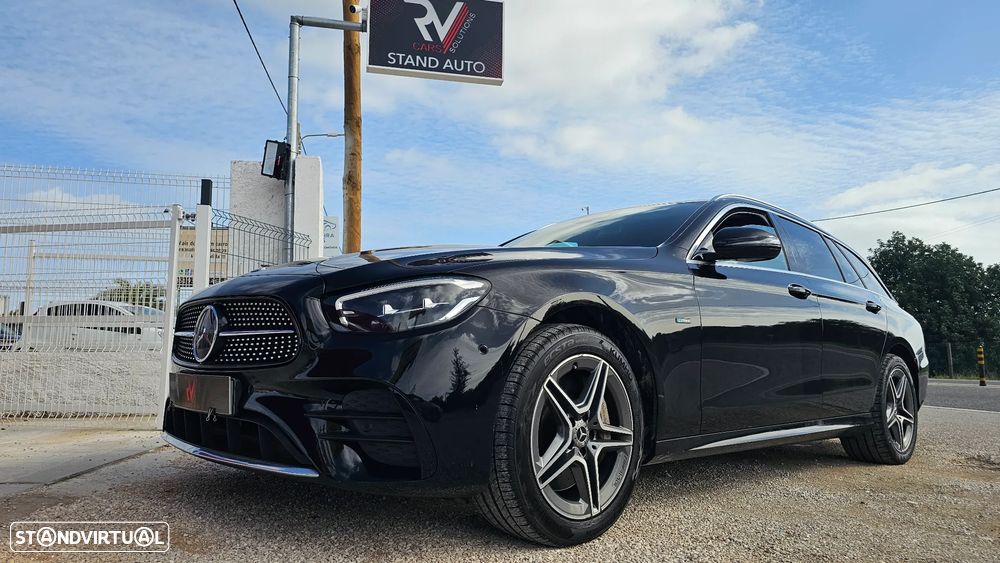 Mercedes-Benz E 300 de 4Matic 9G-TRONIC AMG Line - 43
