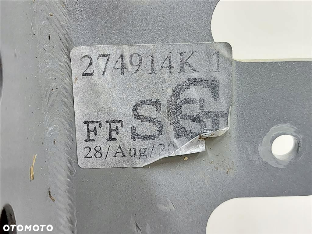 Pas przedni wzmocnienie Ford Kuga MK3 2,5 HYBRYDA Solar Silver 20- - 2