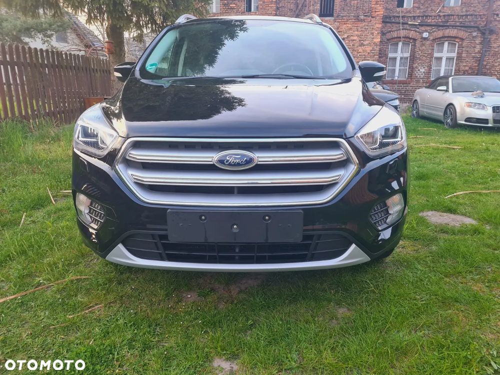 Ford Kuga 1.5 EcoBoost 2x4 Cool & Connect - 2