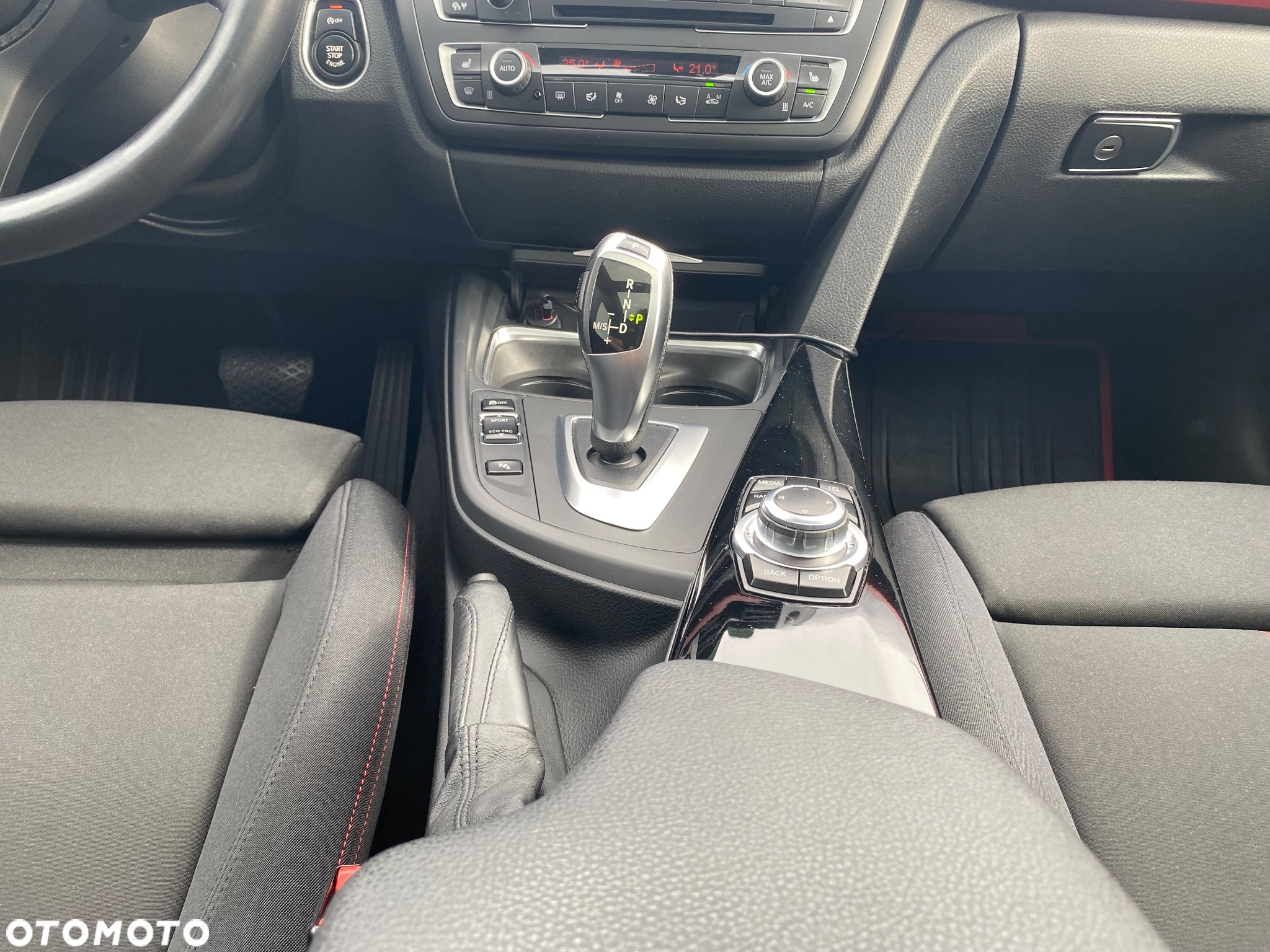 BMW Seria 3 330d Sport Line - 10