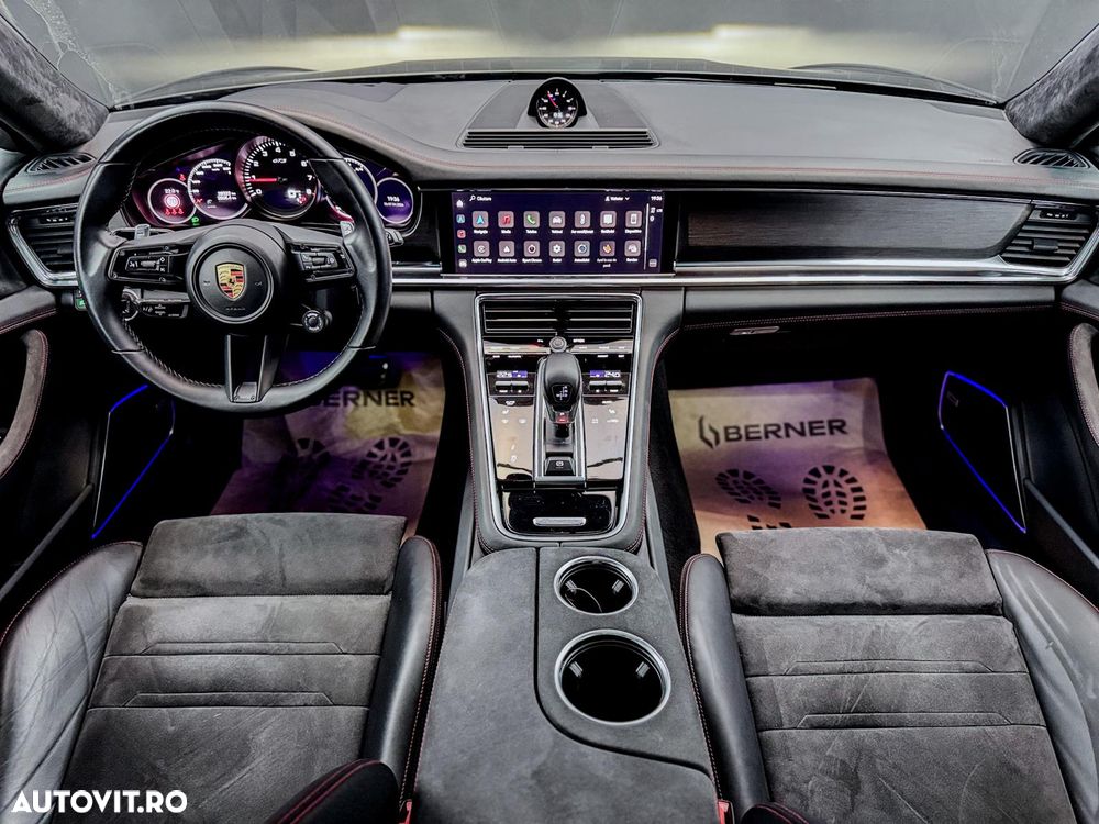 Porsche Panamera GTS - 20