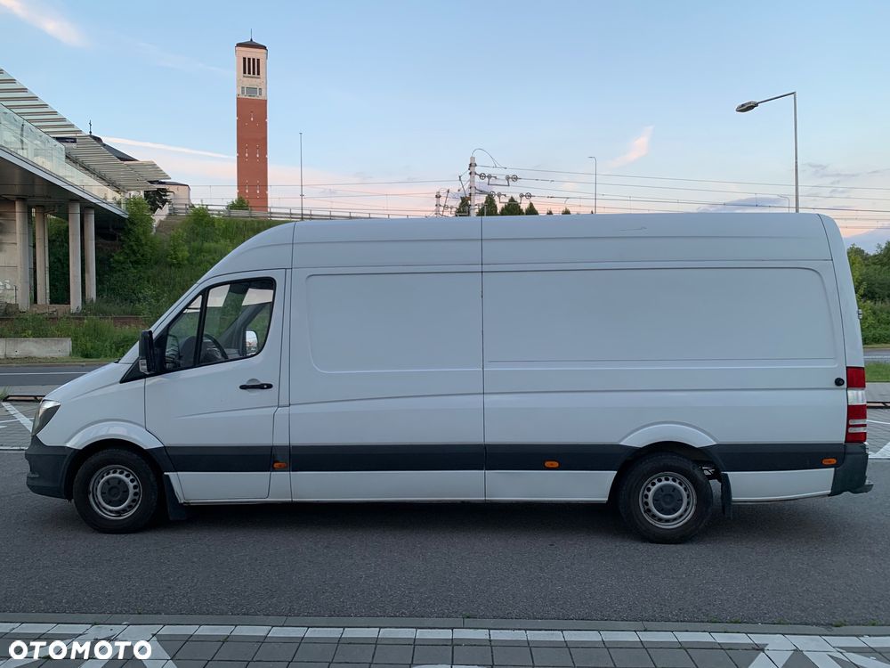 Mercedes-Benz Sprinter - 3