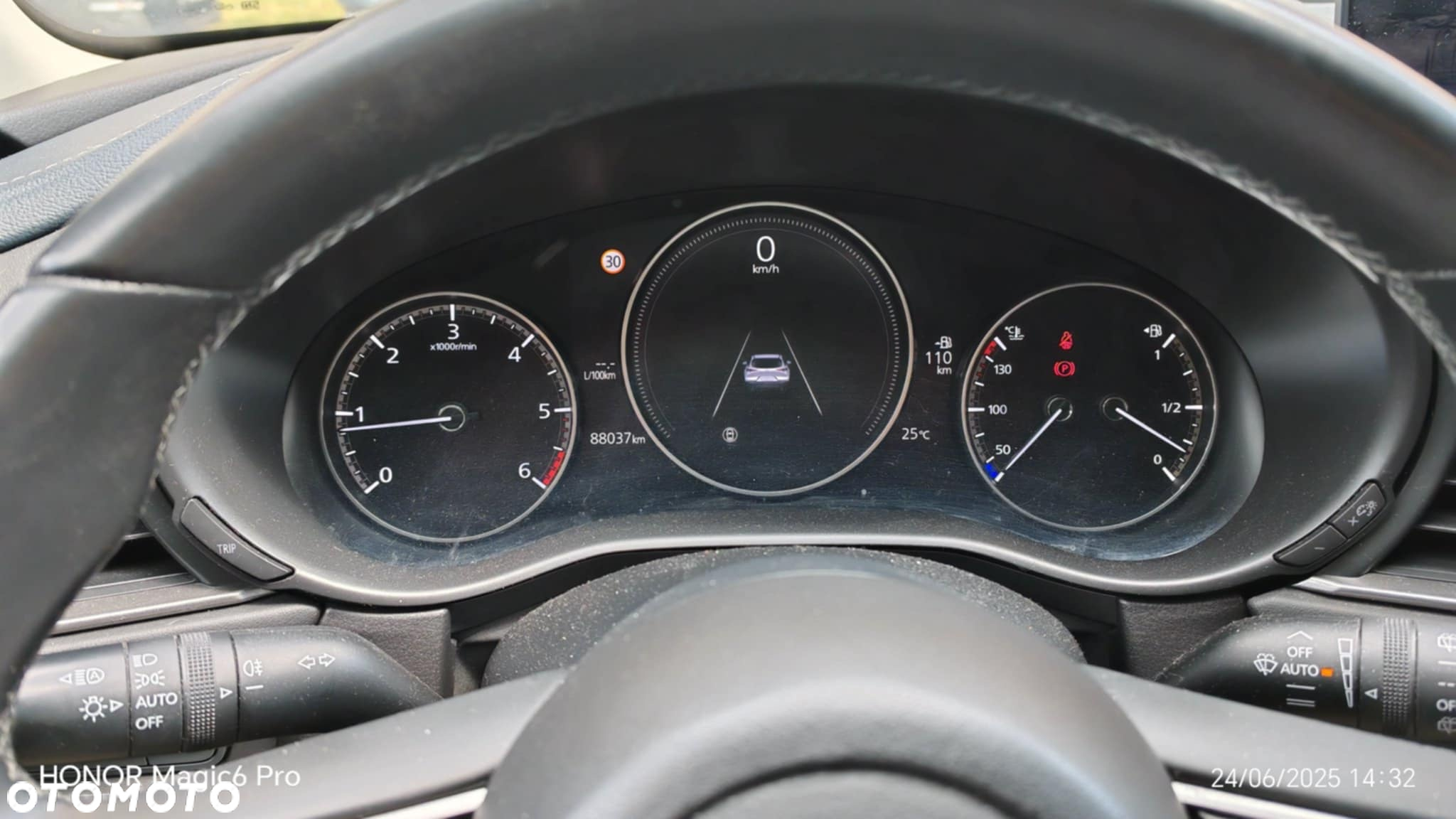 Mazda CX-30 SKYACTIV-D 1.8 - 16