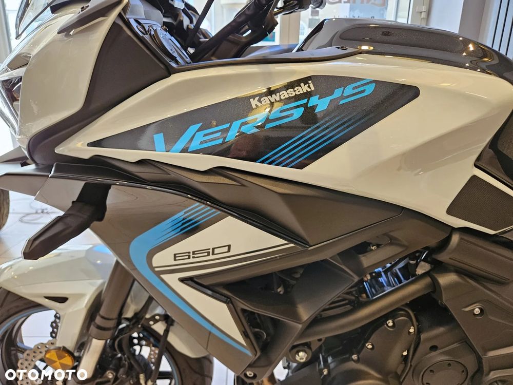Kawasaki Versys 650 - 15