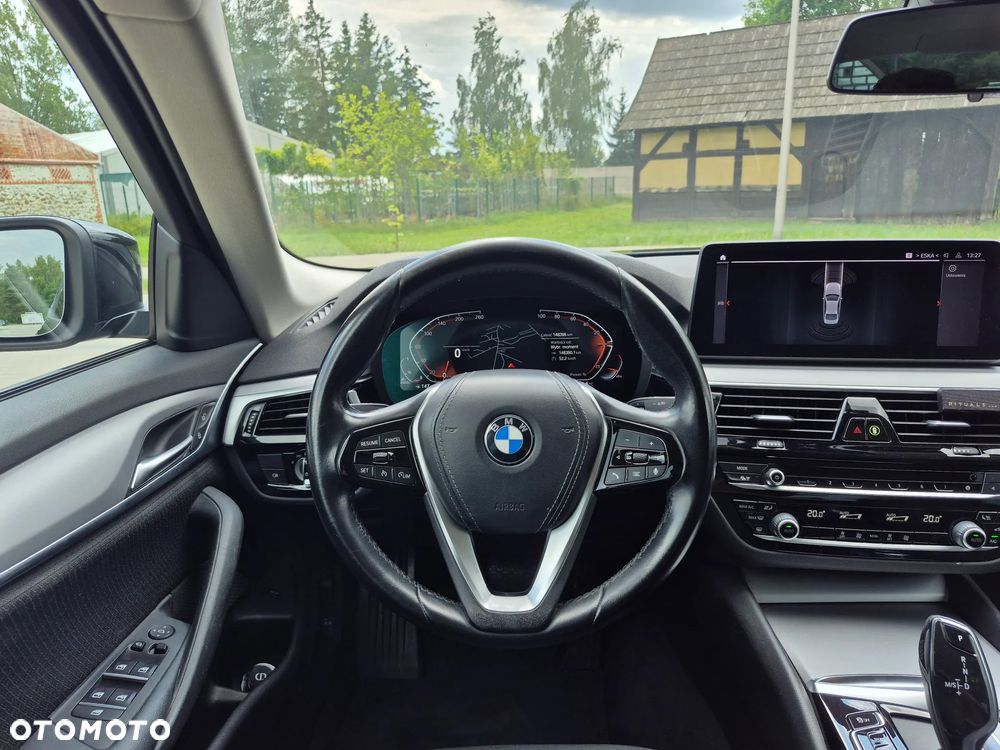 BMW Seria 5 520d xDrive MHEV Business Edition - 16