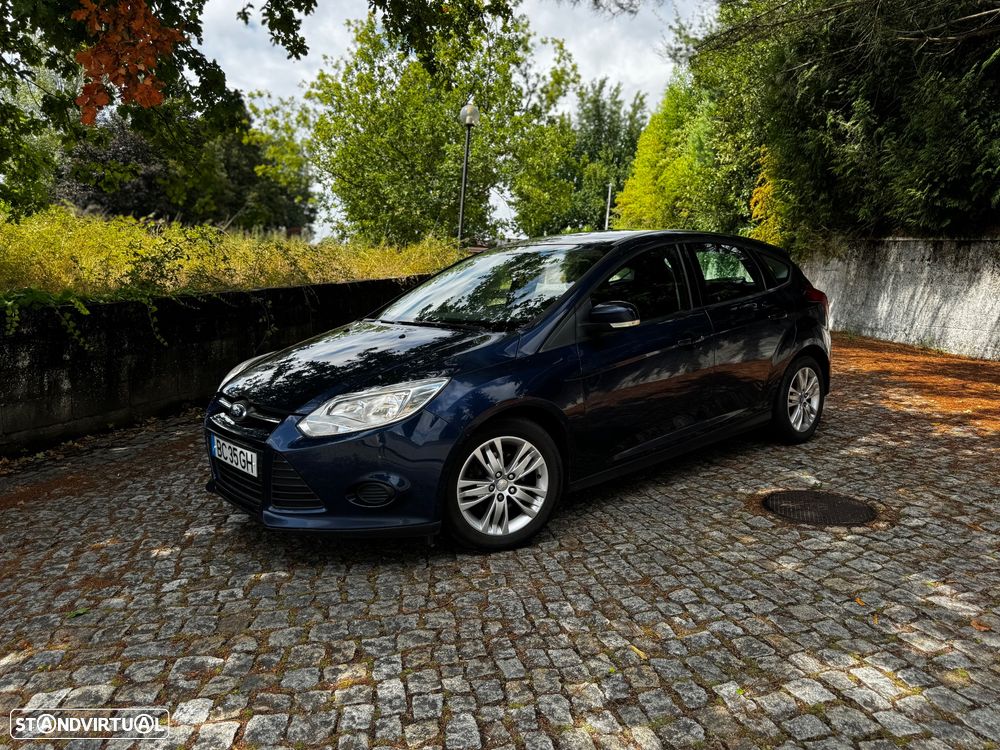 Ford Focus 1.0 EcoBoost S&S COOL&CONNECT - 1