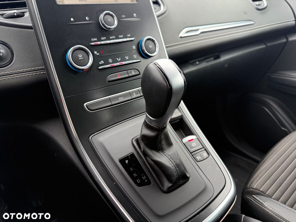 Renault Scenic 1.3 TCe FAP Intens EDC - 27