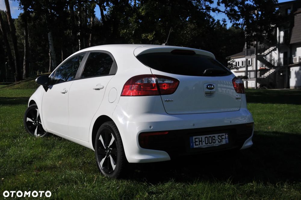 Kia Rio 1.2 Business Line - 14