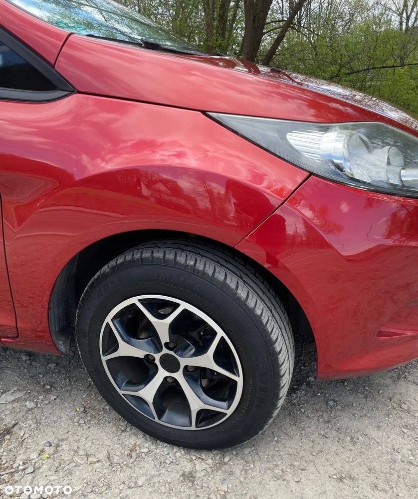 Ford Fiesta 1.25 Champions Edition - 3