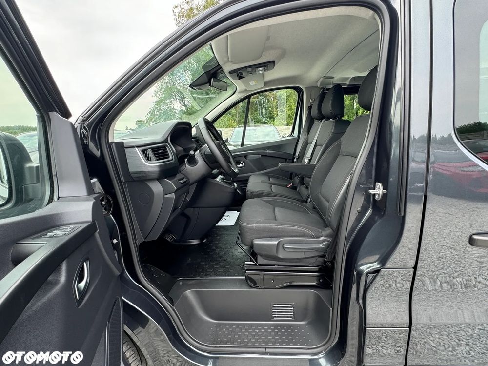 Renault Trafic - 19