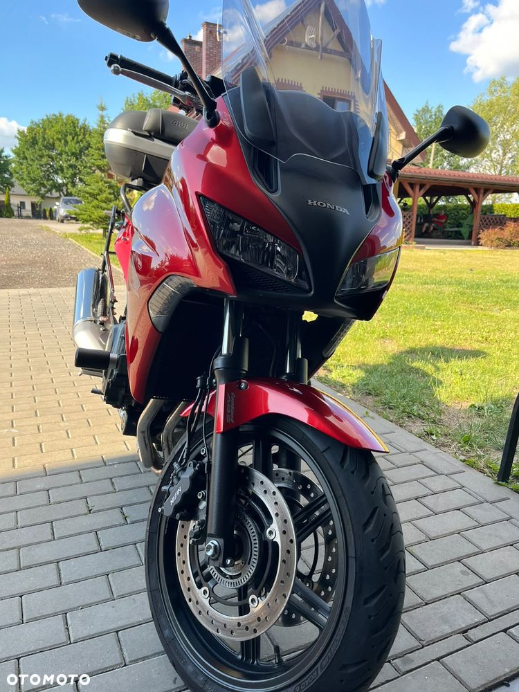 Honda CBF - 1
