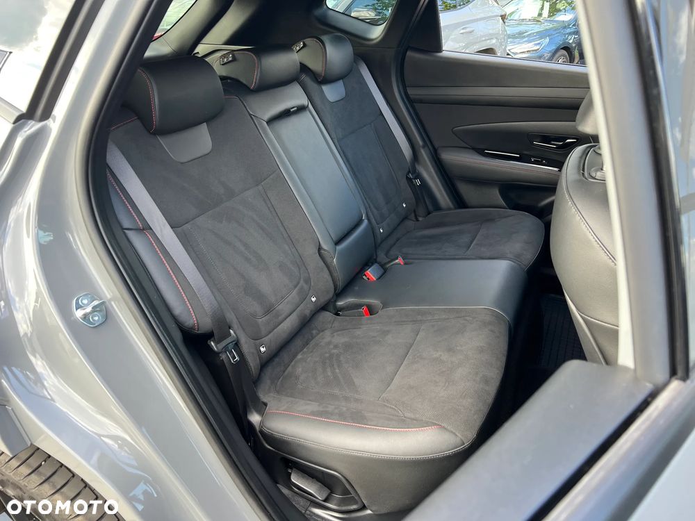 Hyundai Tucson 1.6 T-GDi 48V N-Line 4WD DCT - 21