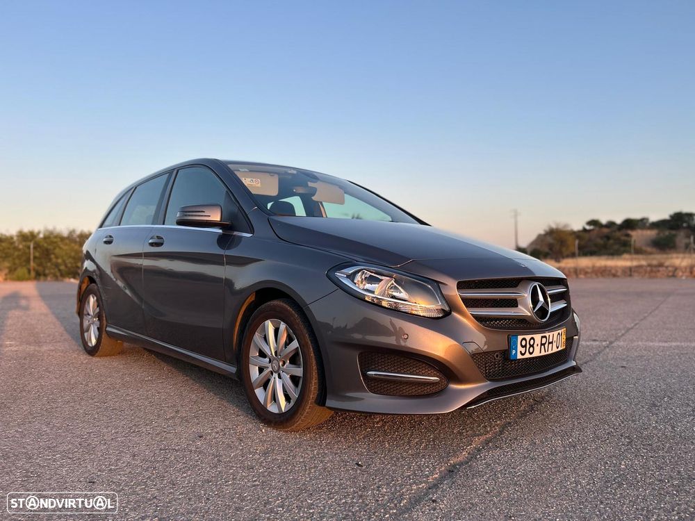 Mercedes-Benz B 180 d Urban - 1