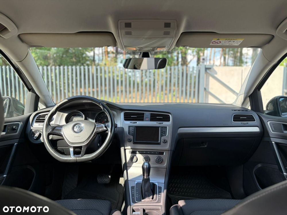 Volkswagen Golf 1.6 TDI BlueMotion Technology DSG Lounge - 12