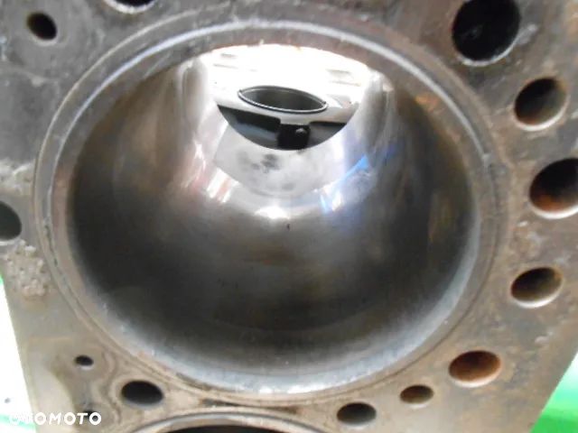 Blok silnika 6076TRW30 R100478 John Deere 7800 - 14