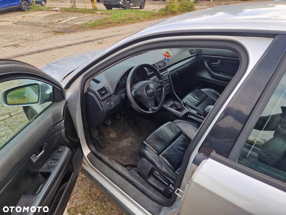 Audi A4 Limousine 2003 photo 5