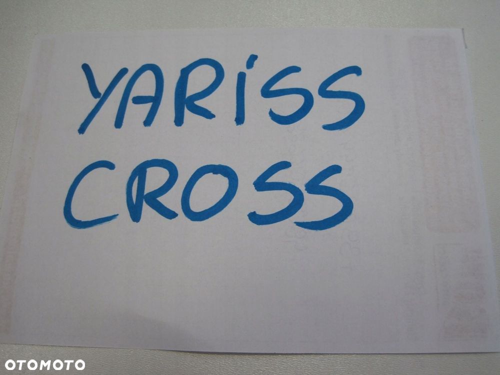 Lampa Lampy PRAWA LEWA TOYOTA YARIS CROSS - 13