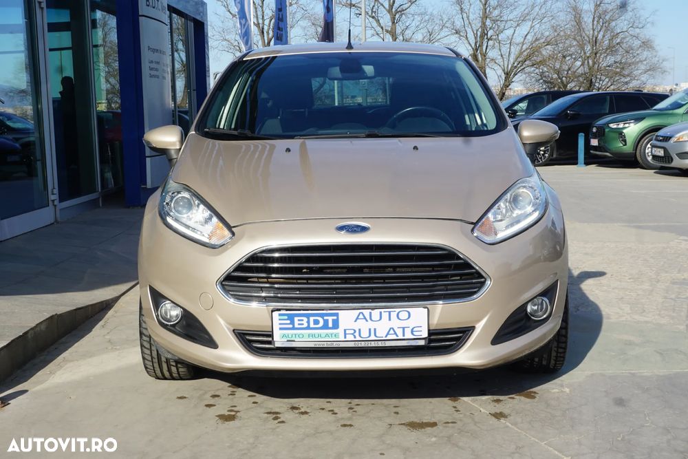 Ford Fiesta - 2
