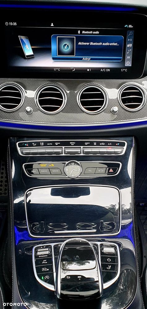 Mercedes-Benz Klasa E 200 9G-TRONIC AMG Line - 37