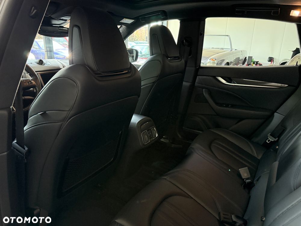 Maserati Levante MHEV GT - 23