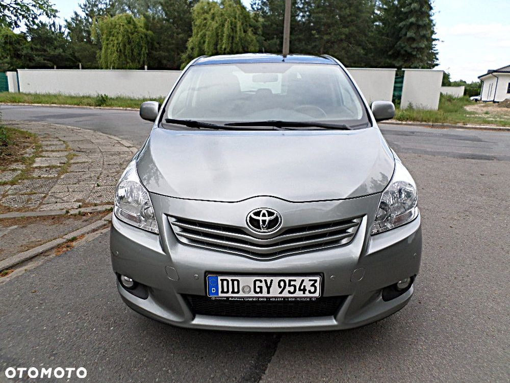 Toyota Verso 1.8 5-Sitzer Executive - 30