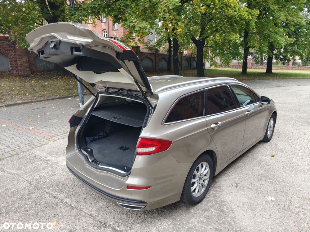Ford Mondeo 2.0 EcoBlue Business Edition - 23