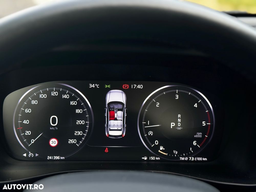 Volvo XC 40 D3 Momentum - 19