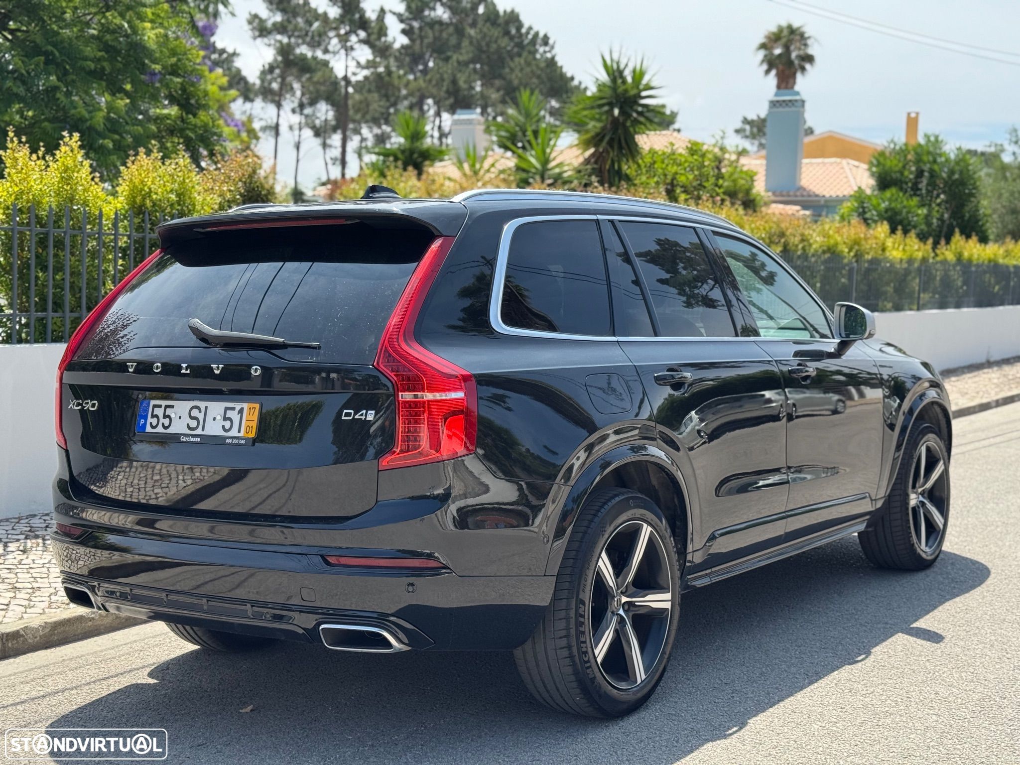 Volvo XC 90 2.0 D4 R-Design - 1