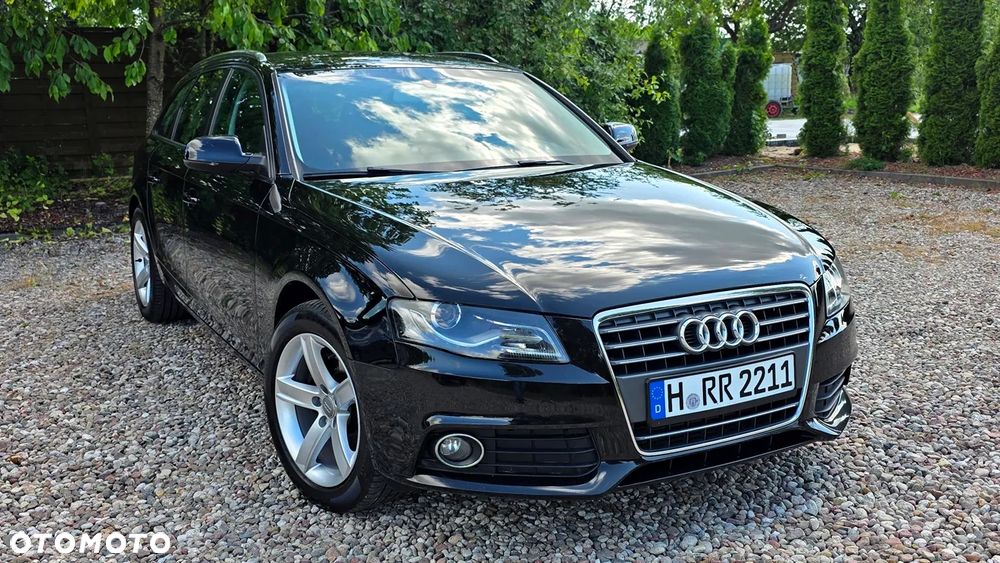 Audi A4 Avant - 22