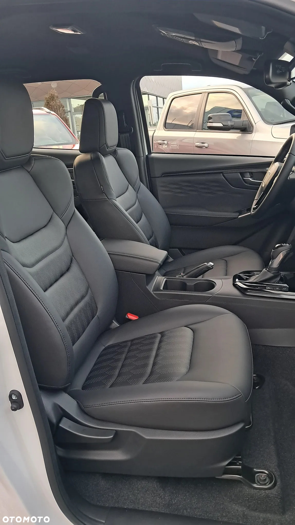 Isuzu D-Max 1.9 DC LSE - 6