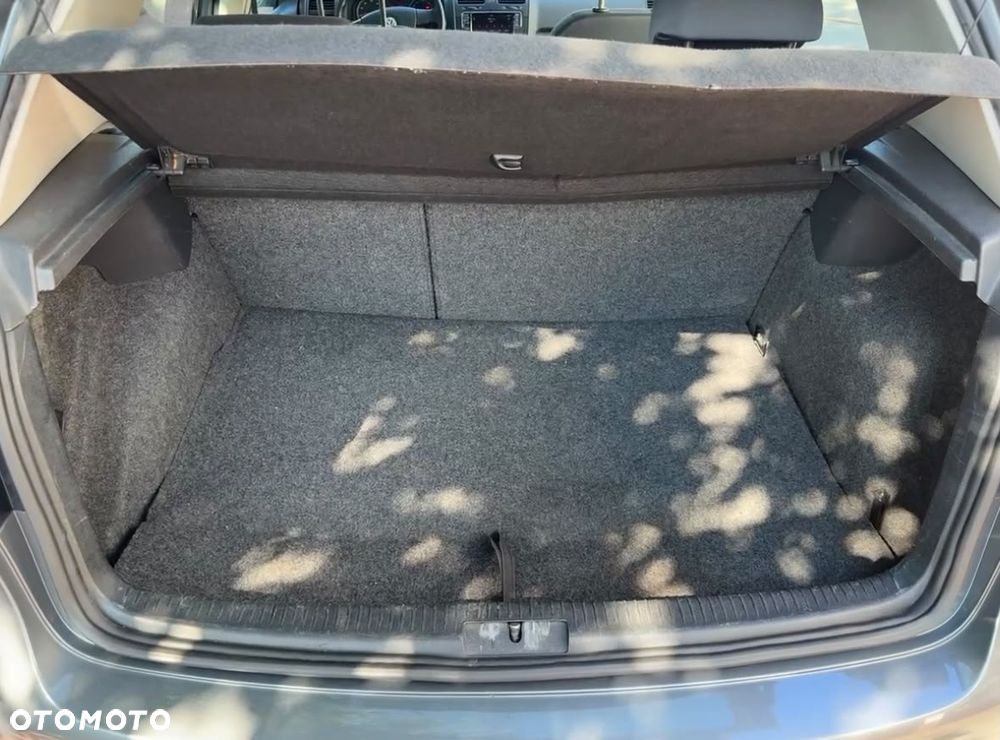 Volkswagen Golf - 15